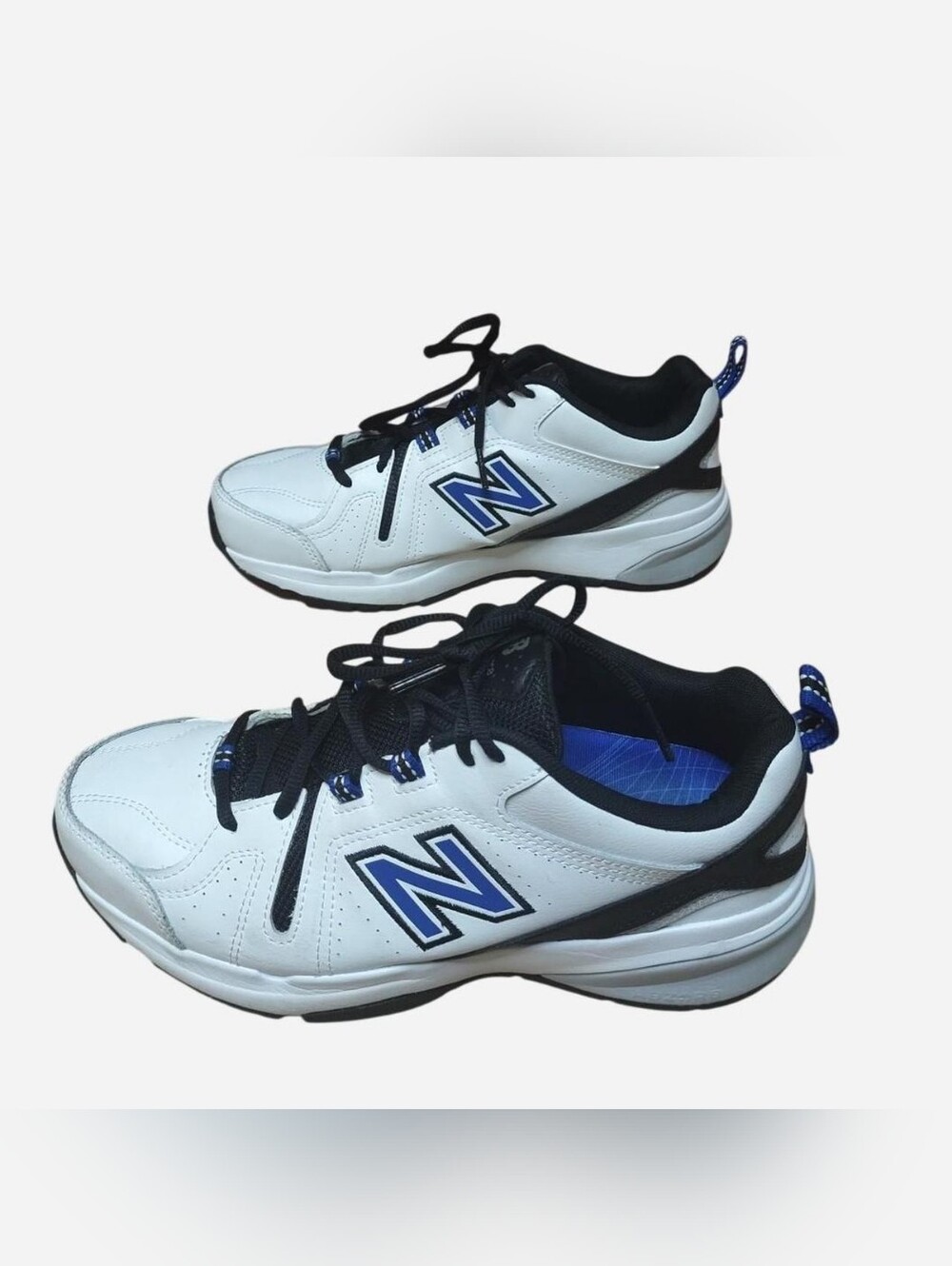 New Balance 608 White Black Blue Athletic Sneakers Unisex (M7 W8.5) Lace Up